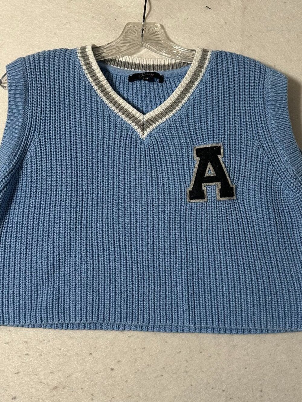 Womens V Neck Sweater Vest Sleeveless Cropped blue letter A academic preppy sz M